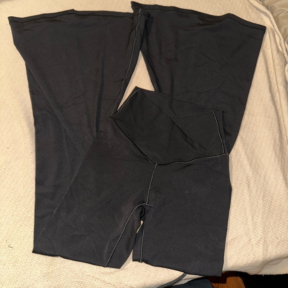Offline by Aerie Highwaisted Crossover Ultra Flare leggings